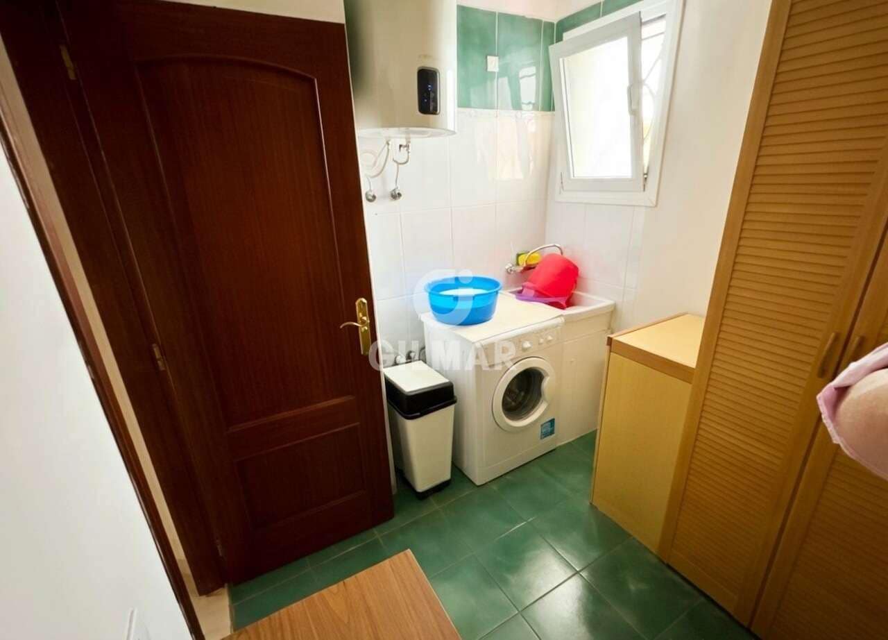 4 bedroom Flat for sale in Los Cristianos with pool - € 1,250,000 (Ref: 9807475)