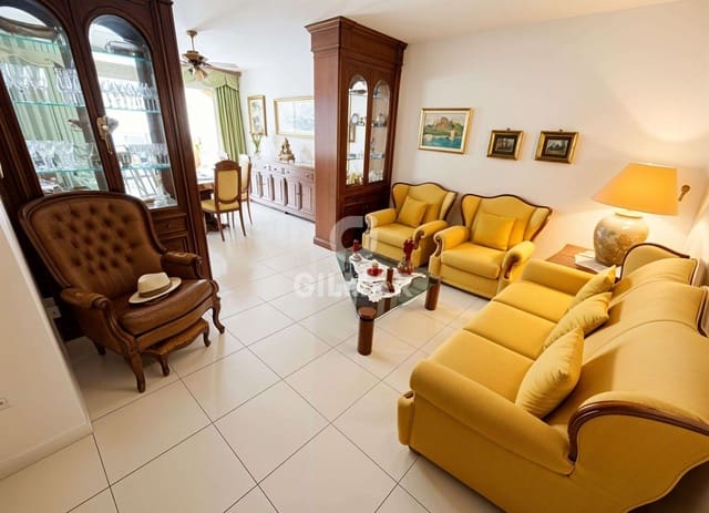 4 bedroom Flat for sale in Los Cristianos, Arona with pool - € 1,250,000 (Ref: 9807475)