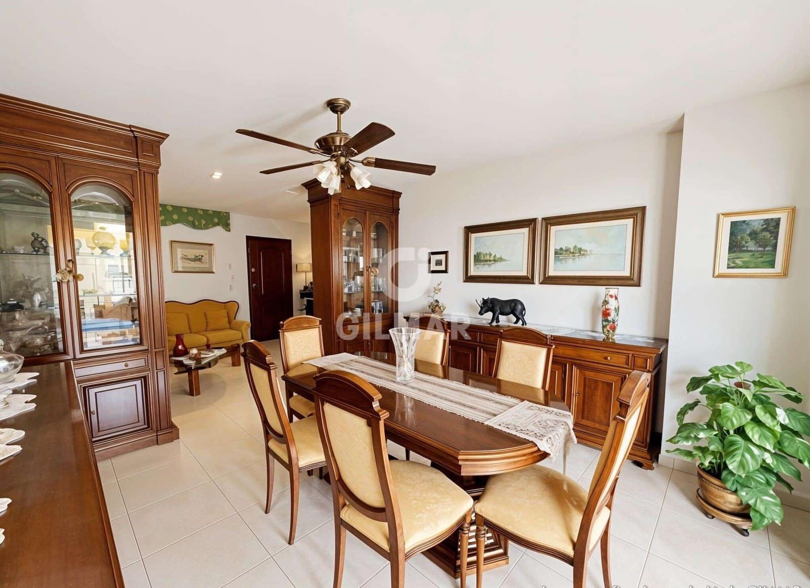 4 bedroom Flat for sale in Los Cristianos with pool - € 1,250,000 (Ref: 9807475)