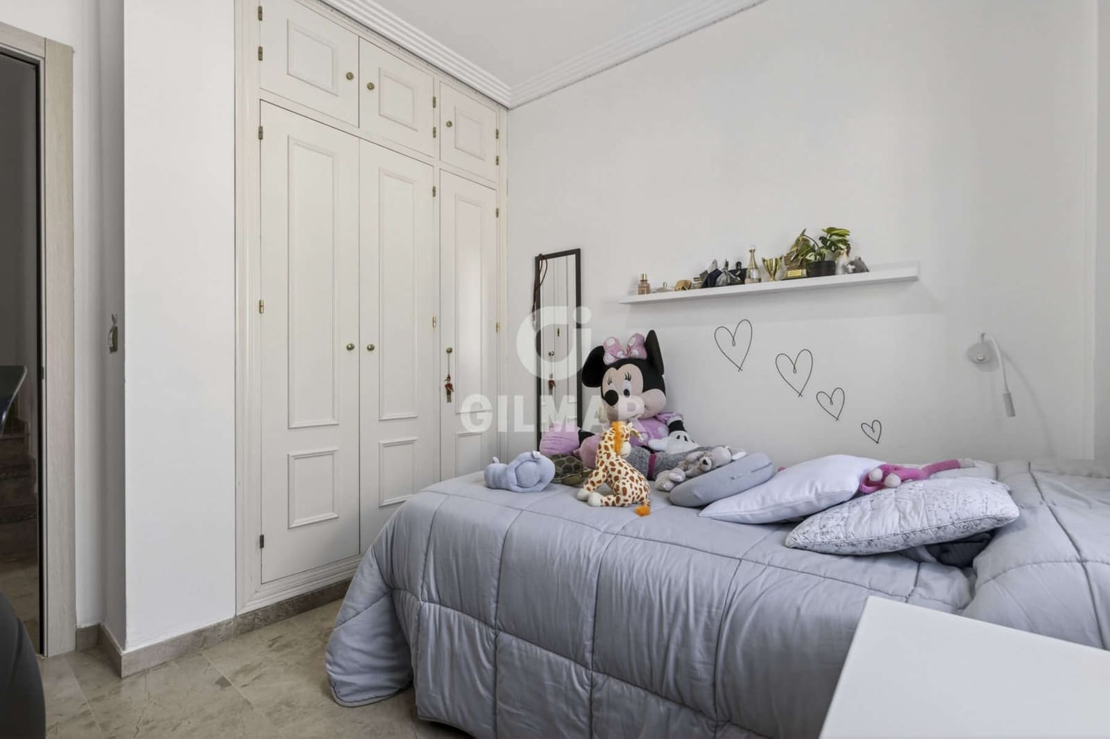 3 soverom Kjedet enebolig til salgs i Montequinto med garasje - € 420 000 (Ref: 9810845)