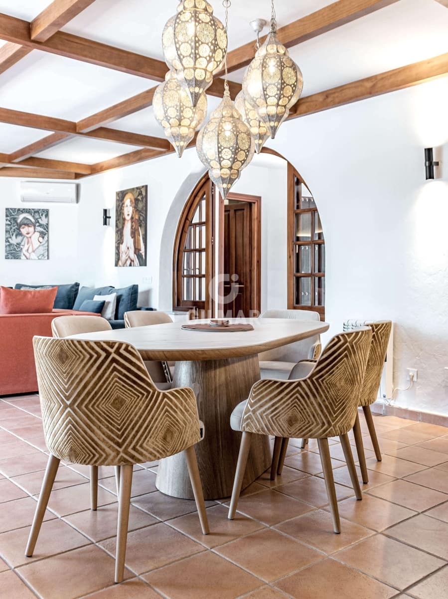 4 slaapkamer Villa te koop in Estepona met zwembad - € 1.900.000 (Ref: 9810846)
