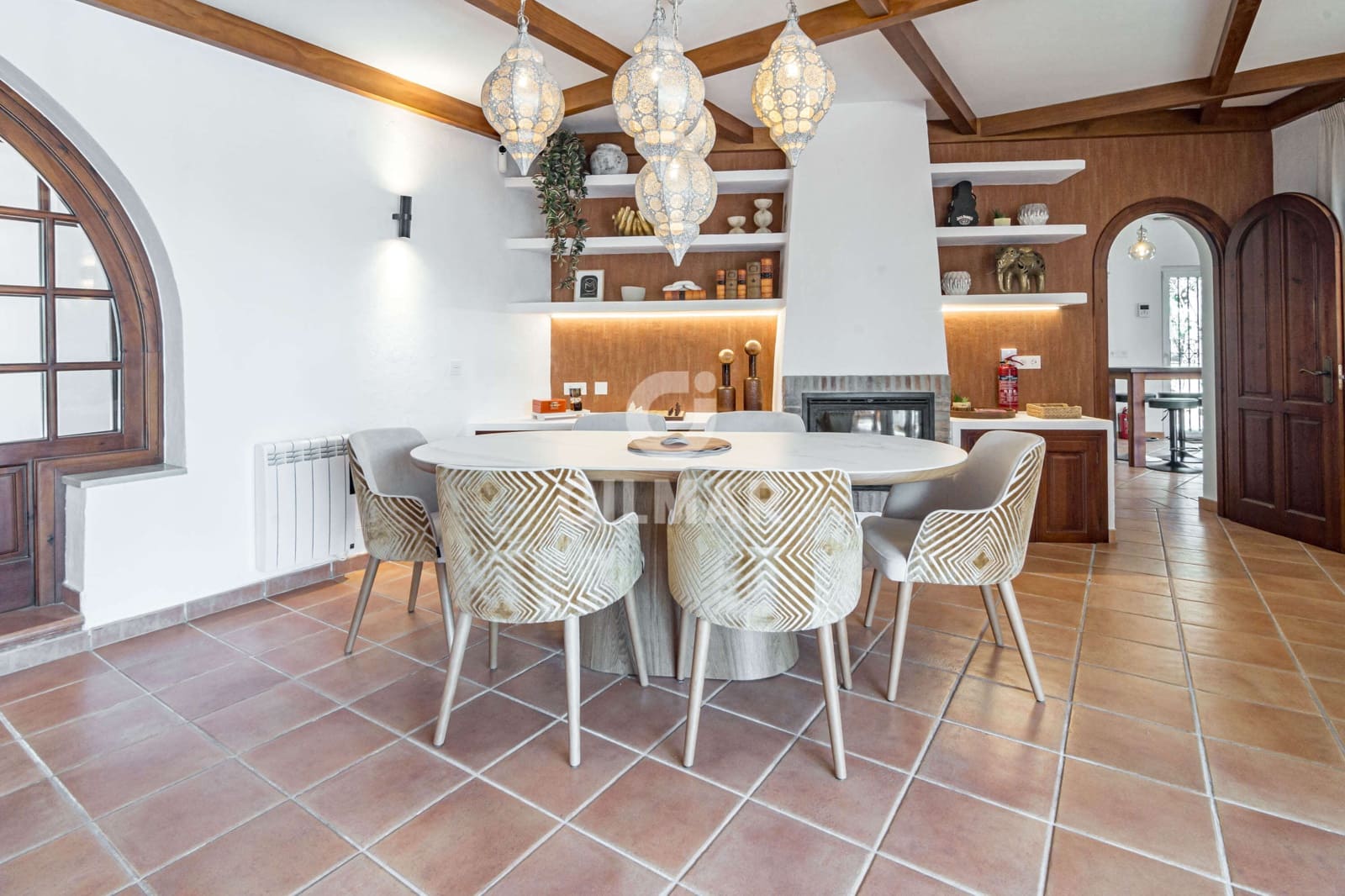 4 slaapkamer Villa te koop in Estepona met zwembad - € 1.900.000 (Ref: 9810846)