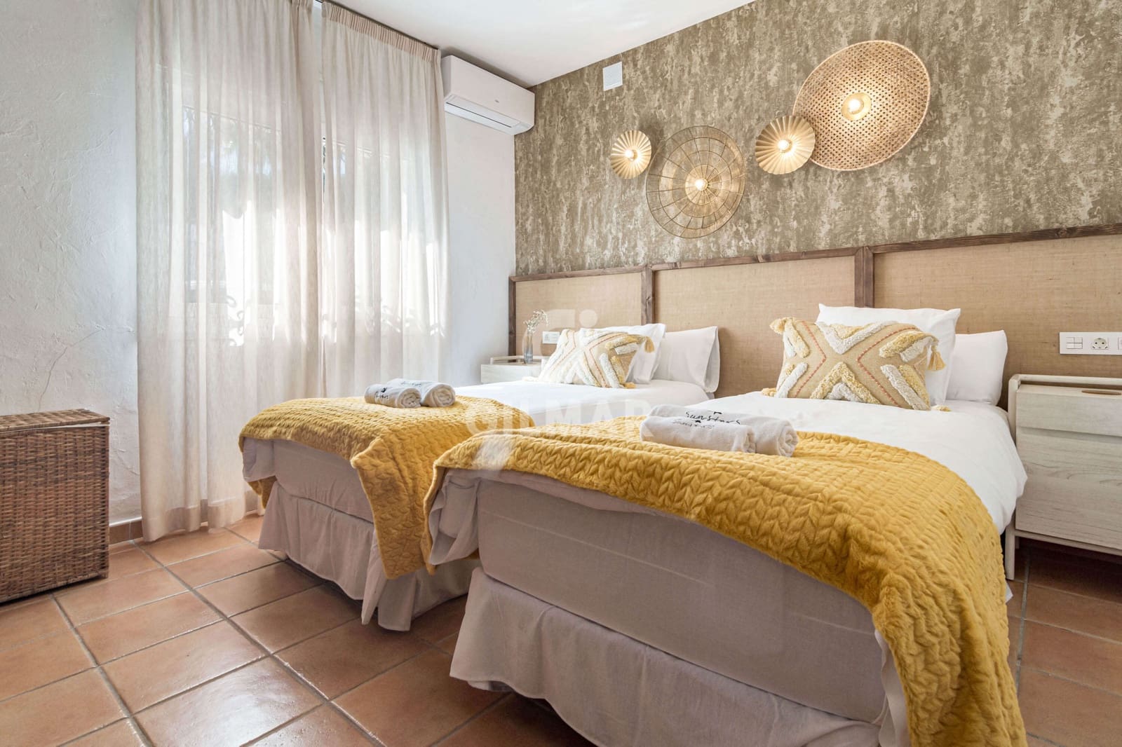 4 slaapkamer Villa te koop in Estepona met zwembad - € 1.900.000 (Ref: 9810846)