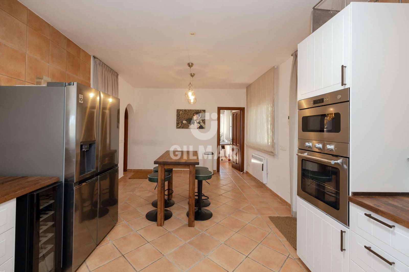 4 bedroom Villa for sale in Estepona with pool - € 1,900,000 (Ref: 9810846)