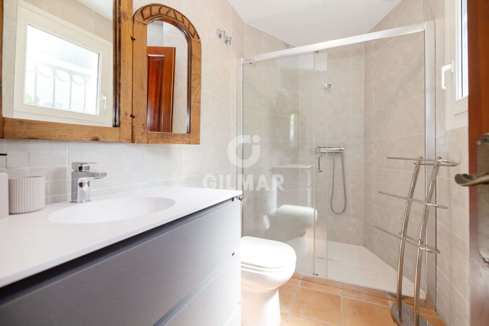 4 bedroom Villa for sale in Estepona with pool - € 1,900,000 (Ref: 9810846)