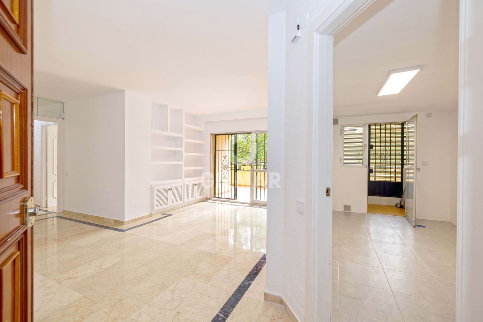 4 slaapkamer Flat te koop in Marbella met garage - € 515.000 (Ref: 9810847)