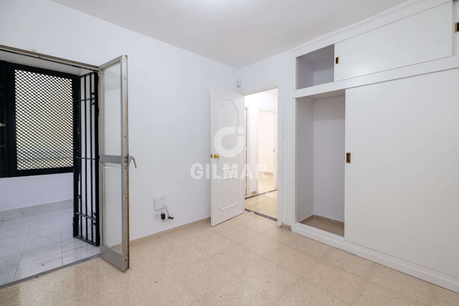 4 slaapkamer Flat te koop in Marbella met garage - € 515.000 (Ref: 9810847)