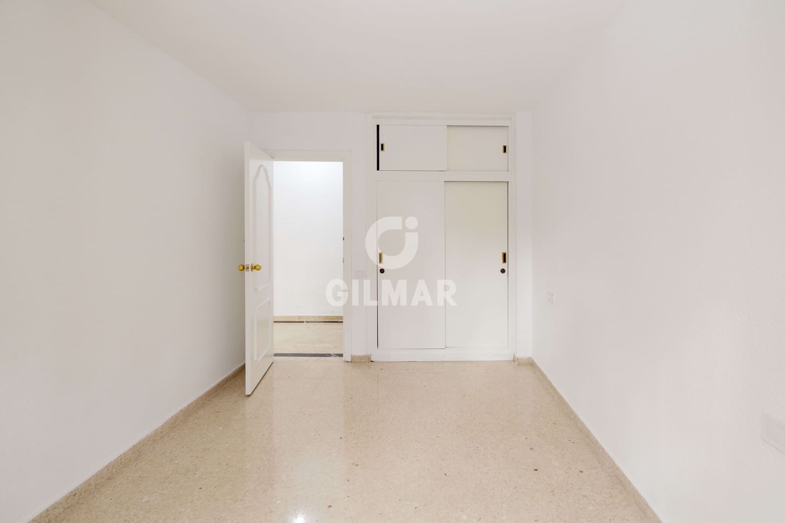 4 slaapkamer Flat te koop in Marbella met garage - € 515.000 (Ref: 9810847)