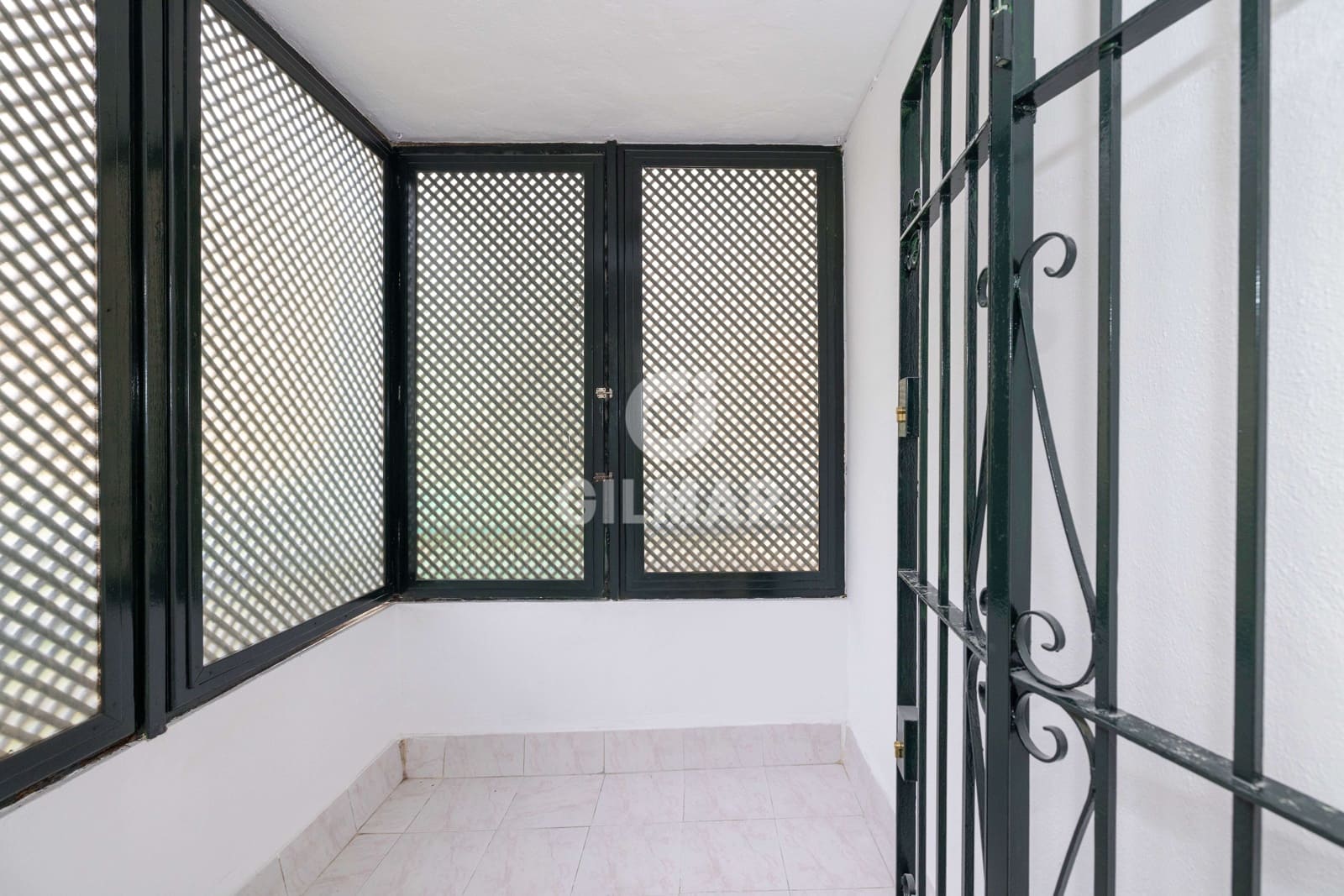 4 slaapkamer Flat te koop in Marbella met garage - € 515.000 (Ref: 9810847)