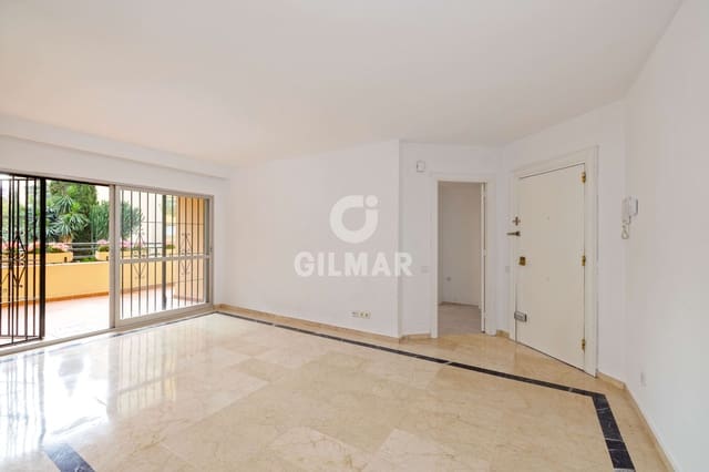 4 slaapkamer Flat te koop in Playa Bajadilla - Puertos, Marbella met garage - € 515.000 (Ref: 9810847)