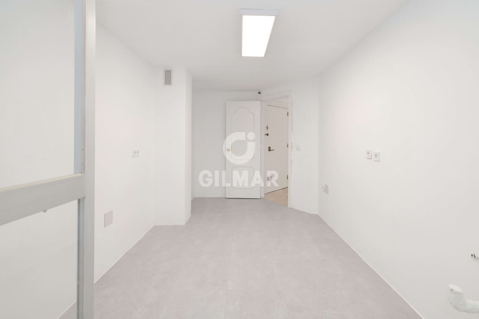 4 slaapkamer Flat te koop in Marbella met garage - € 515.000 (Ref: 9810847)