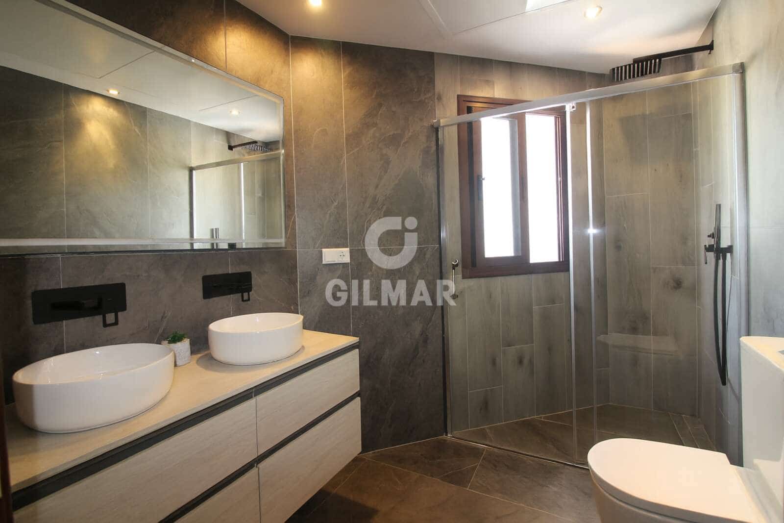 4 sypialnia Willa na sprzedaż w El Paraiso z basenem - 1 400 000 € (Ref: 9810848)