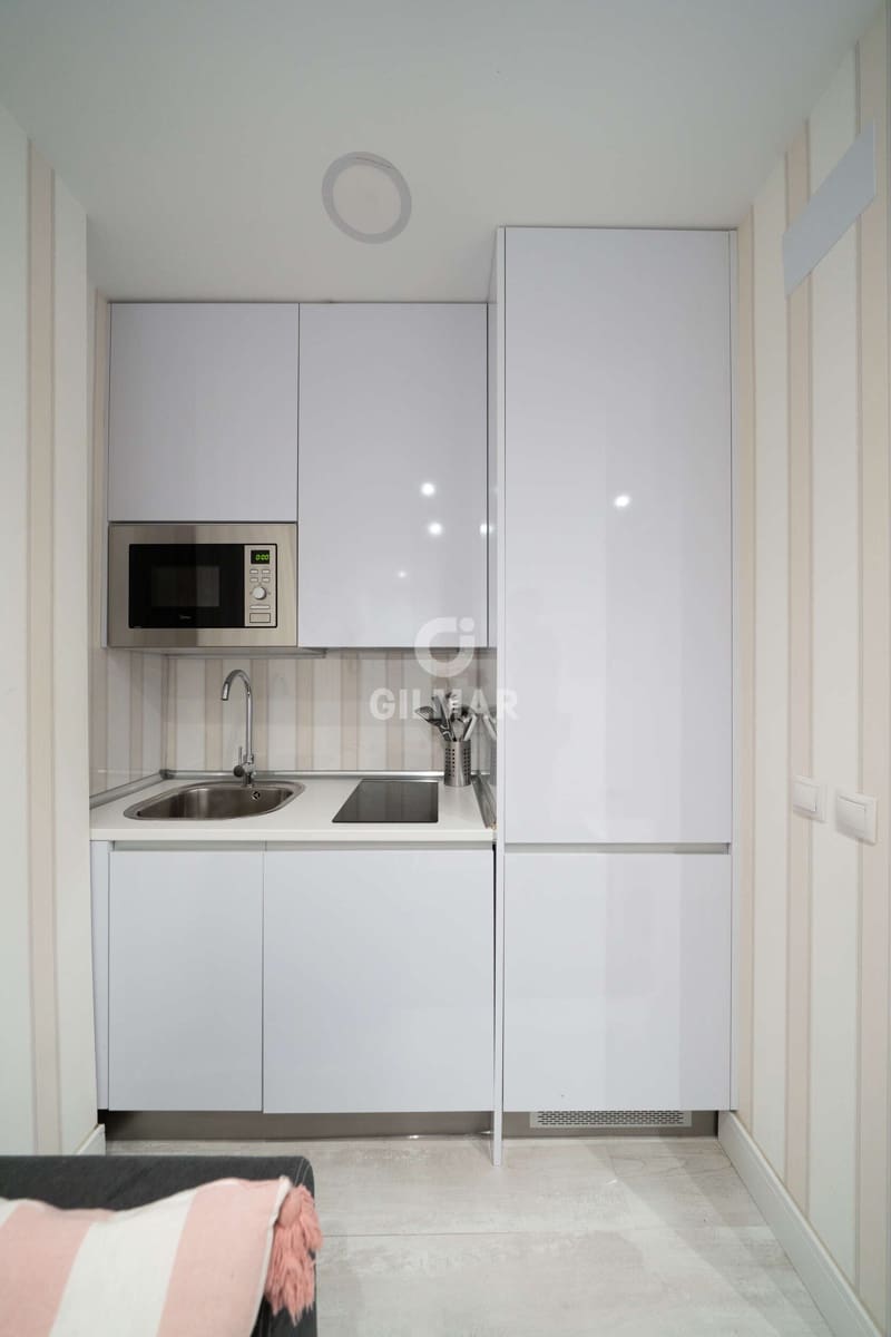 2 slaapkamer Flat te koop in Madrid stad - € 295.000 (Ref: 9814742)