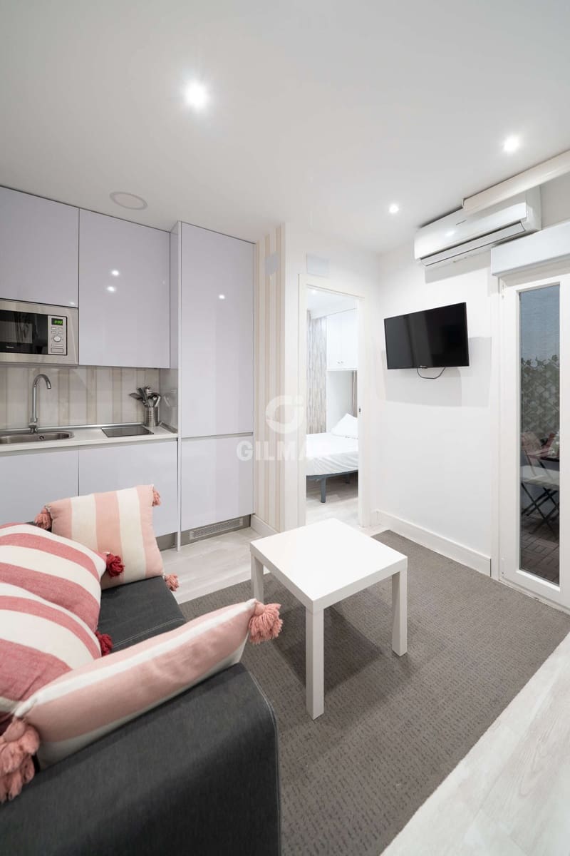 2 slaapkamer Flat te koop in Madrid stad - € 295.000 (Ref: 9814742)