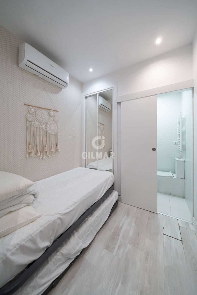 2 slaapkamer Flat te koop in Madrid stad - € 295.000 (Ref: 9814742)