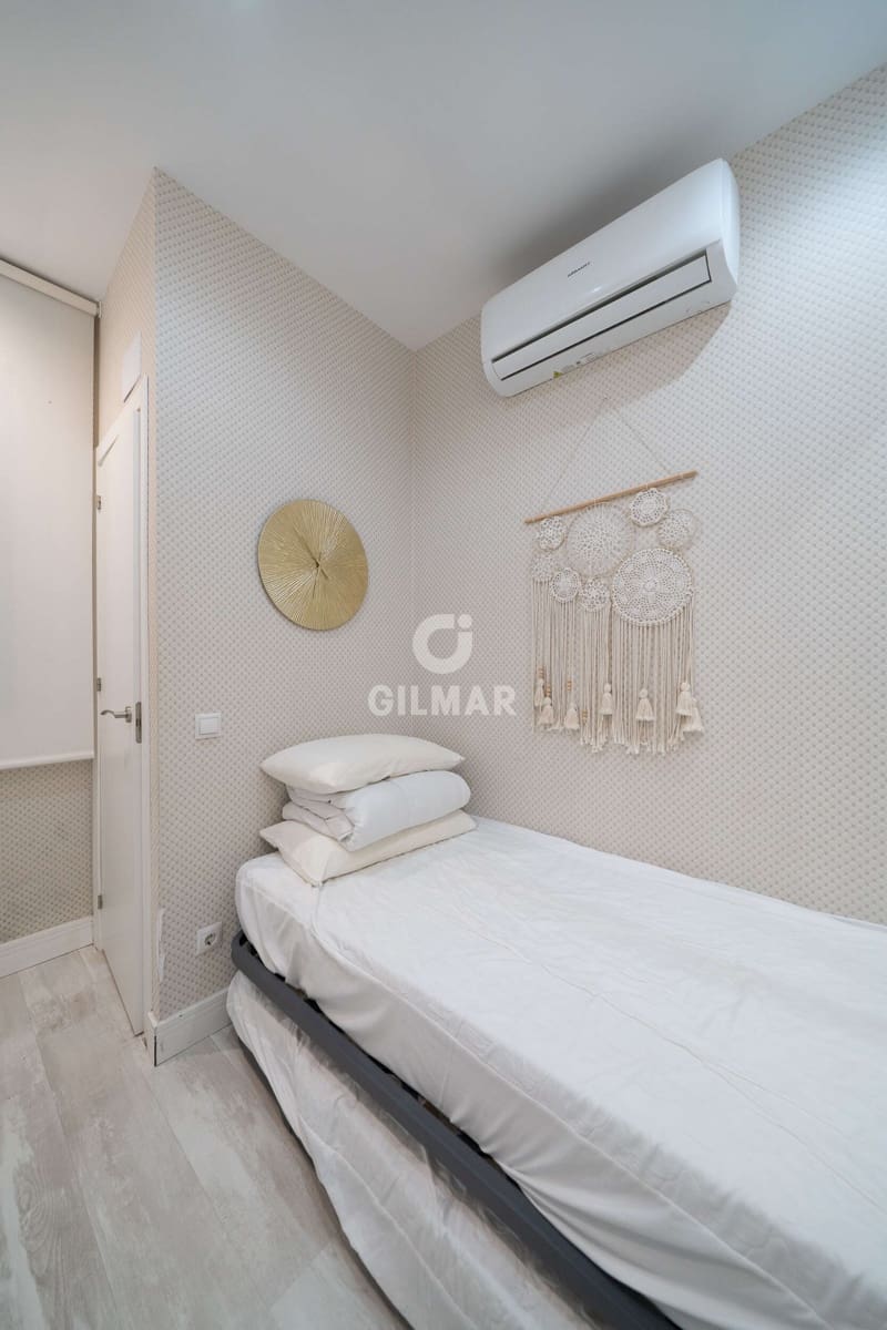 2 slaapkamer Flat te koop in Madrid stad - € 295.000 (Ref: 9814742)