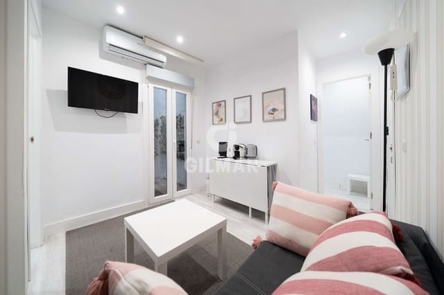 2 slaapkamer Flat te koop in Universidad, Madrid stad - € 295.000 (Ref: 9814742)