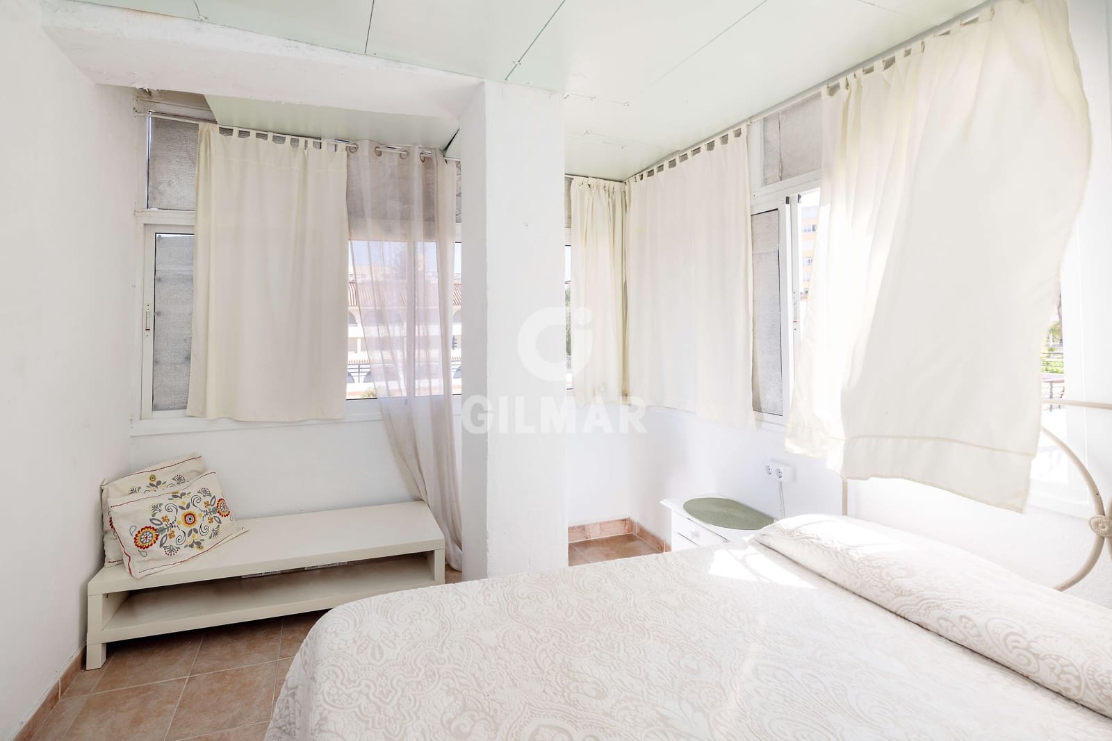 2 bedroom Flat for sale in Torremolinos with pool garage - € 299,000 (Ref: 9814743)