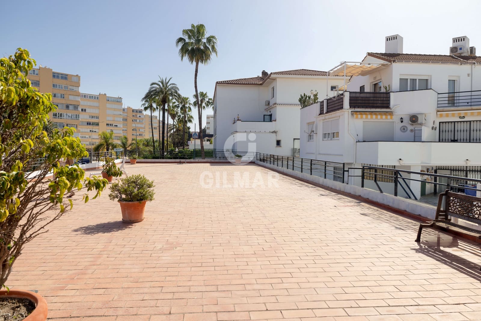 2 bedroom Flat for sale in Torremolinos with pool garage - € 299,000 (Ref: 9814743)