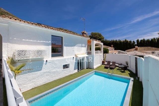 2 camera da letto Villa in vendita in La Capellania, Benalmádena con piscina garage - 775.000 € (Rif: 9814744)
