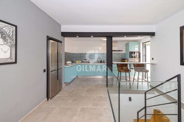 2 camera da letto Villa in vendita in La Capellania, Benalmádena con piscina garage - 775.000 € (Rif: 9814744)