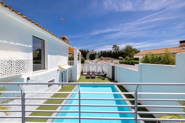 2 camera da letto Villa in vendita in La Capellania, Benalmádena con piscina garage - 775.000 € (Rif: 9814744)