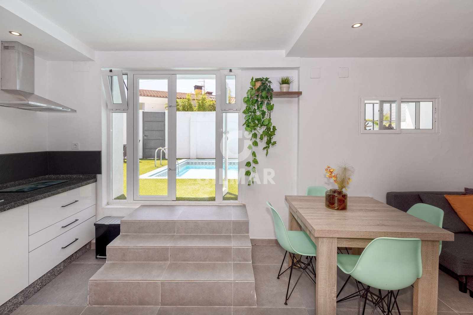 2 bedroom Villa for sale in La Capellania with pool garage - € 775,000 (Ref: 9814744)