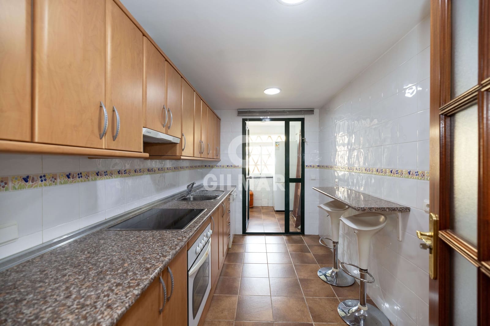 2 chambre Appartement à vendre à Estepona avec piscine garage - 299 000 € (Ref: 9815042)