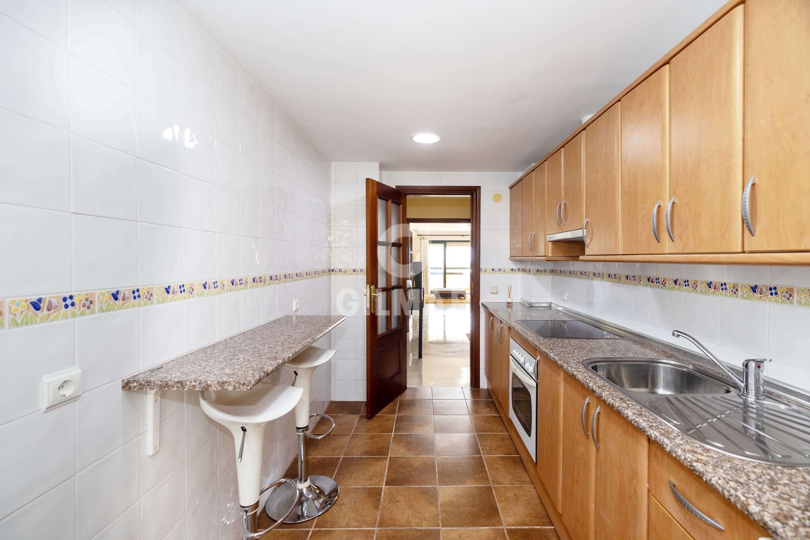 2 chambre Appartement à vendre à Estepona avec piscine garage - 299 000 € (Ref: 9815042)