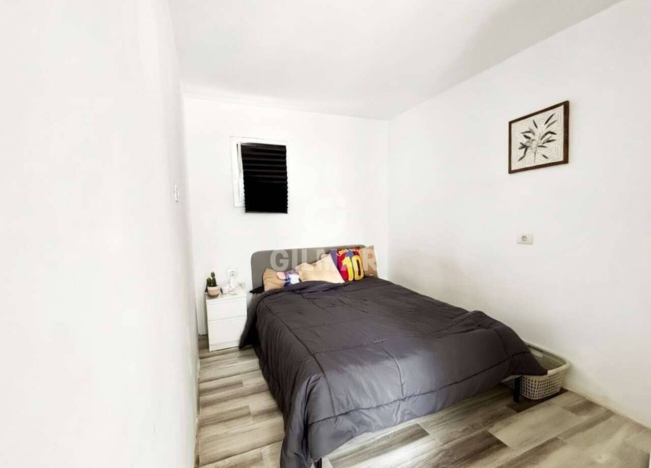 Piso de 7 habitaciones en Arafo en venta - 750.000 € (Ref: 9815217)
