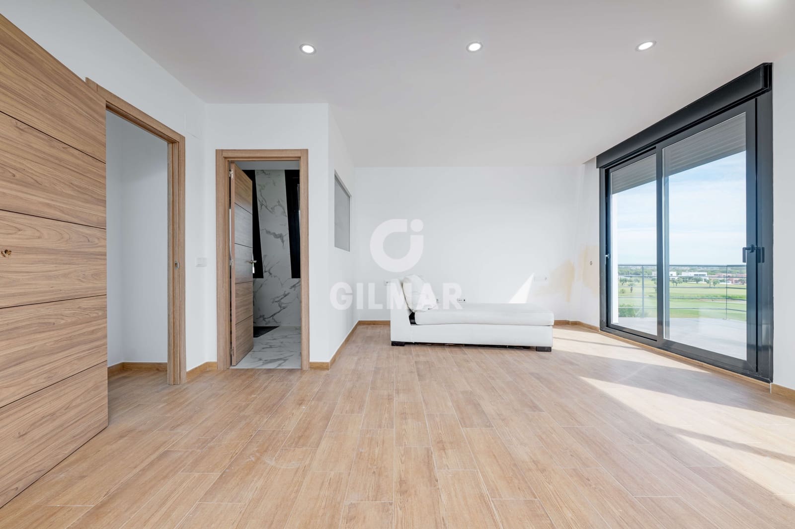 3 slaapkamer Villa te koop in Puerto Real met zwembad - € 749.000 (Ref: 9816279)