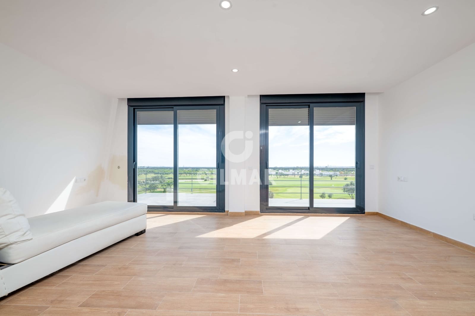 3 slaapkamer Villa te koop in Puerto Real met zwembad - € 749.000 (Ref: 9816279)