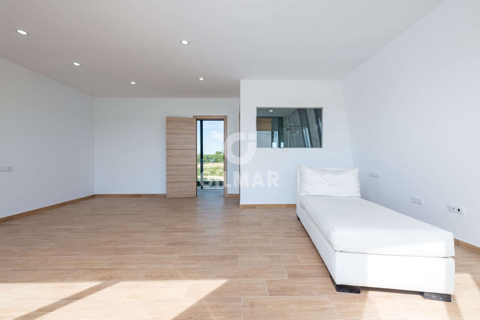 3 slaapkamer Villa te koop in Puerto Real met zwembad - € 749.000 (Ref: 9816279)
