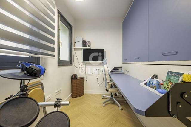 4 soveværelse Lejlighed til salg i Cádiz by - € 740.000 (Ref: 9816280)