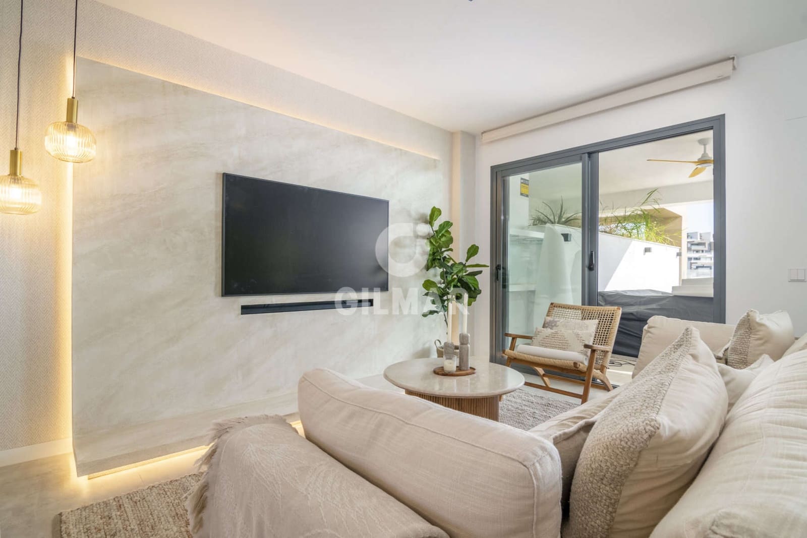 3 chambre Appartement à vendre à Estepona avec garage - 1 100 000 € (Ref: 9816281)