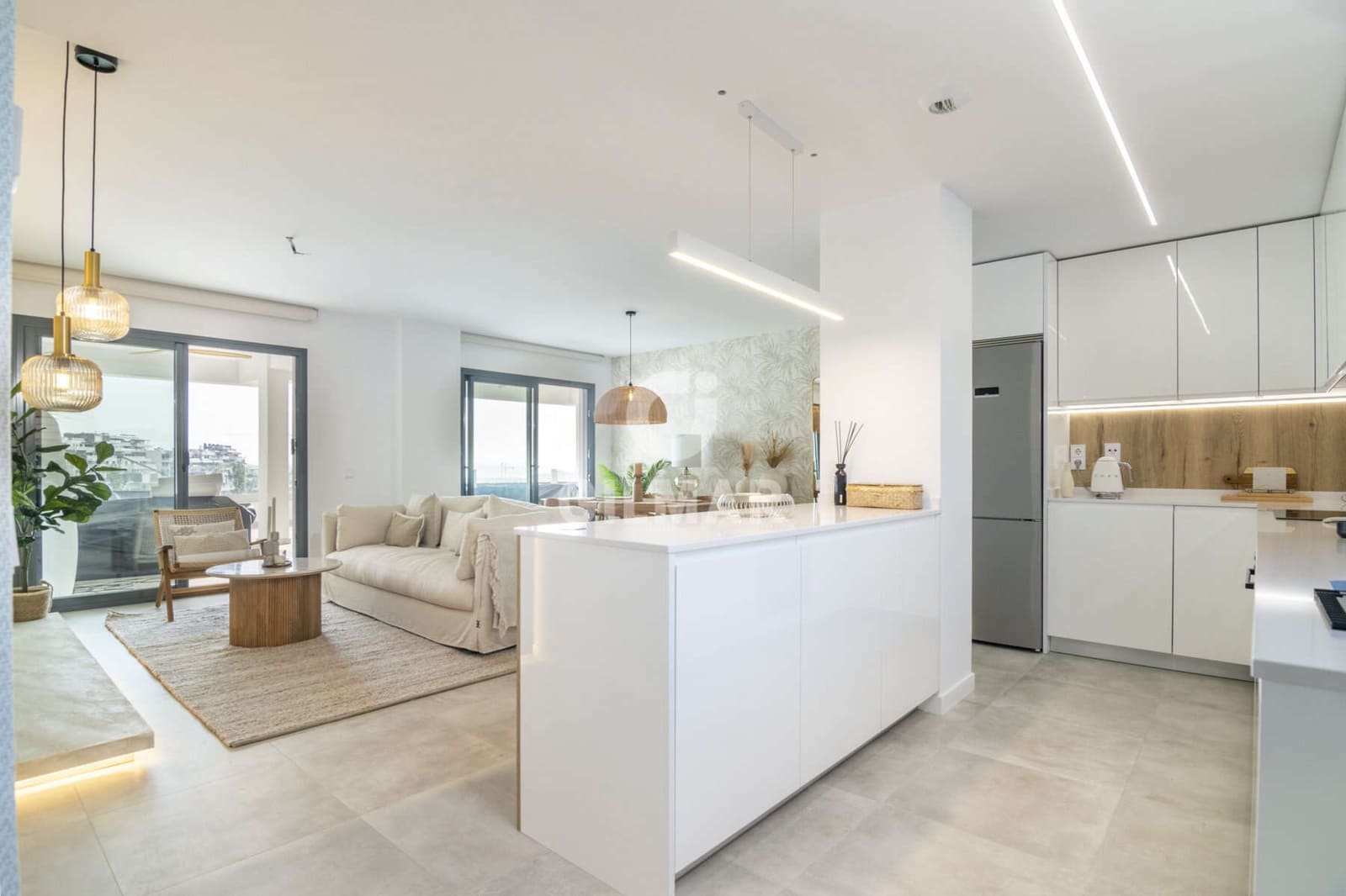 3 chambre Appartement à vendre à Estepona avec garage - 1 100 000 € (Ref: 9816281)