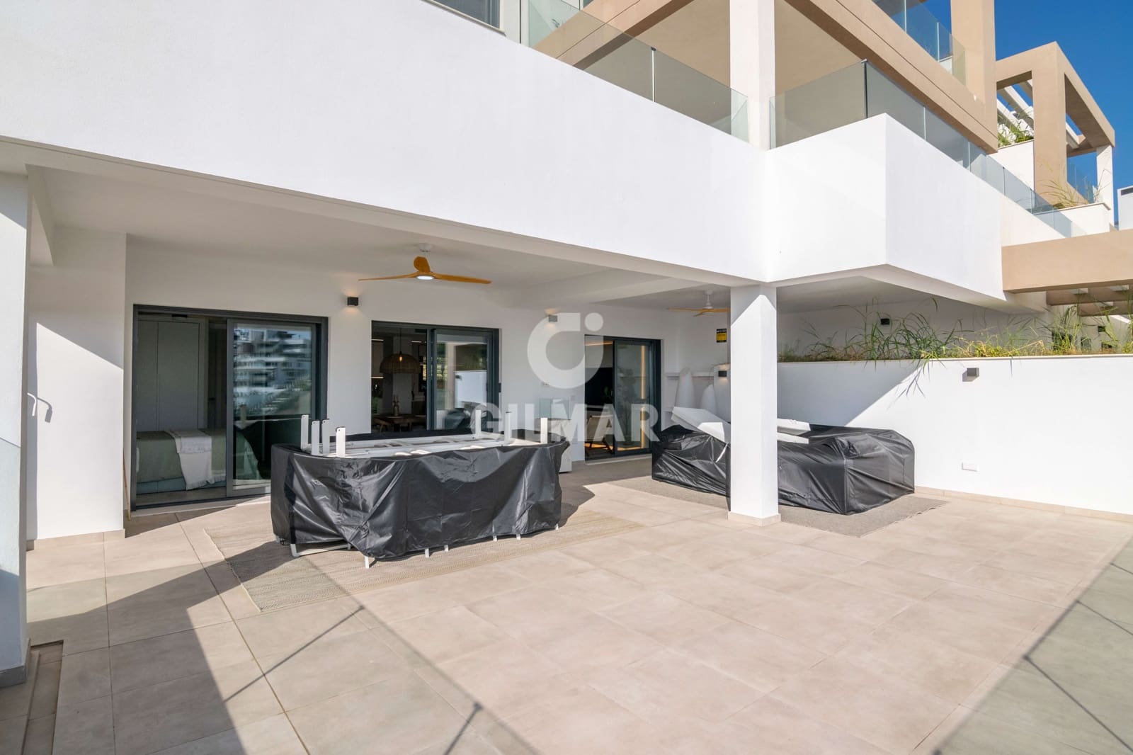 3 chambre Appartement à vendre à Estepona avec garage - 1 100 000 € (Ref: 9816281)