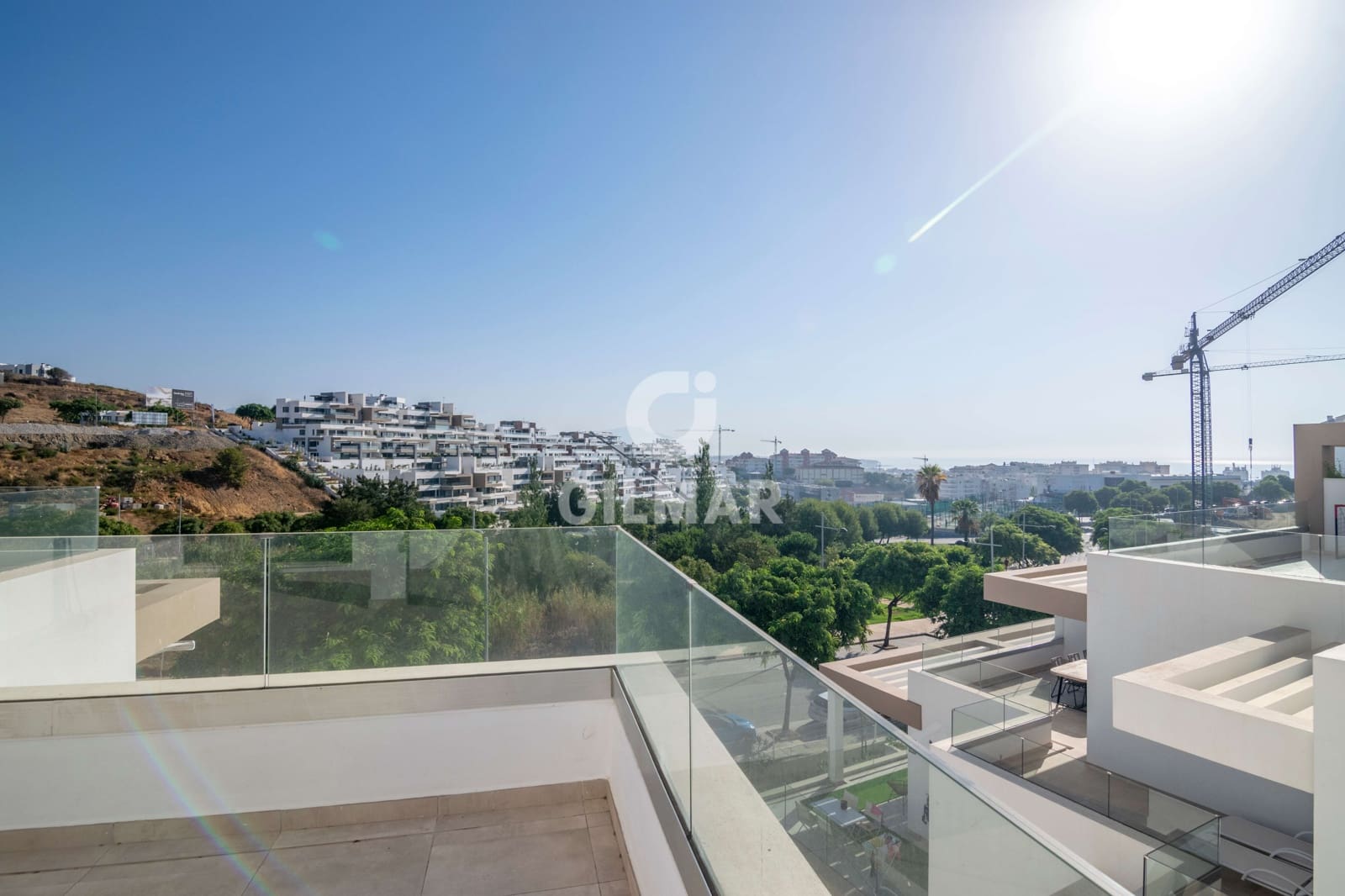 3 chambre Appartement à vendre à Estepona avec garage - 1 100 000 € (Ref: 9816281)