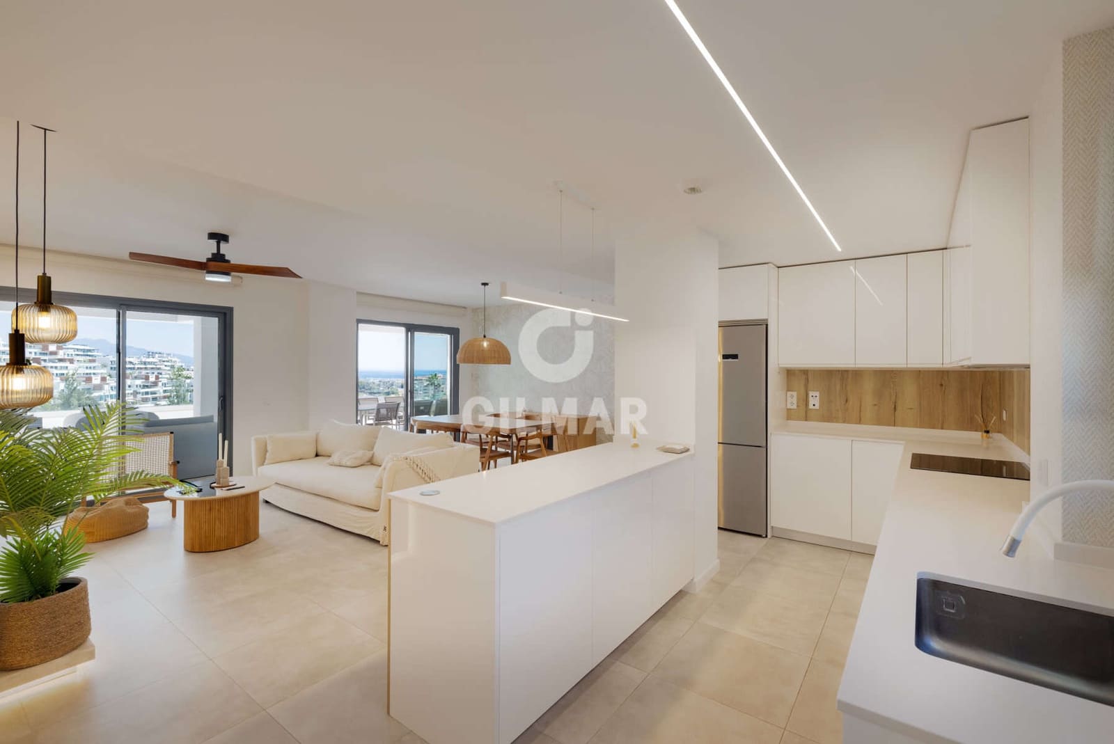 3 chambre Appartement à vendre à Estepona avec garage - 1 100 000 € (Ref: 9816281)
