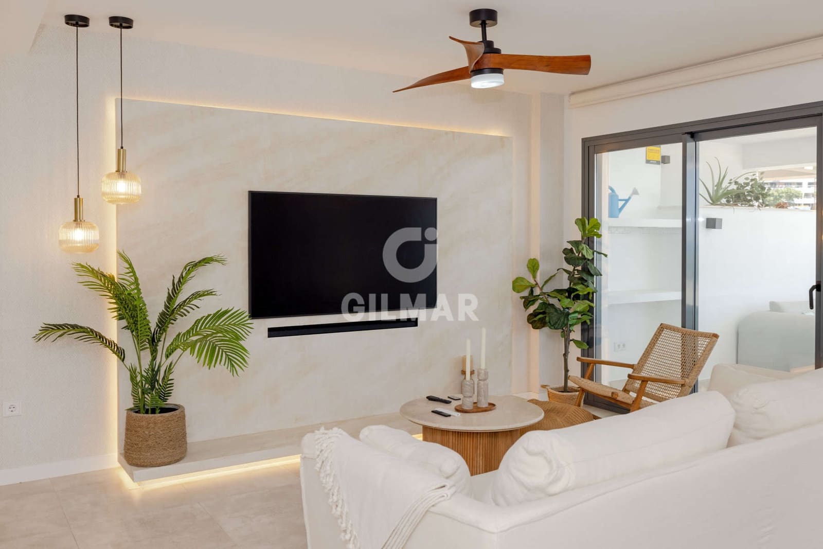 3 chambre Appartement à vendre à Estepona avec garage - 1 100 000 € (Ref: 9816281)