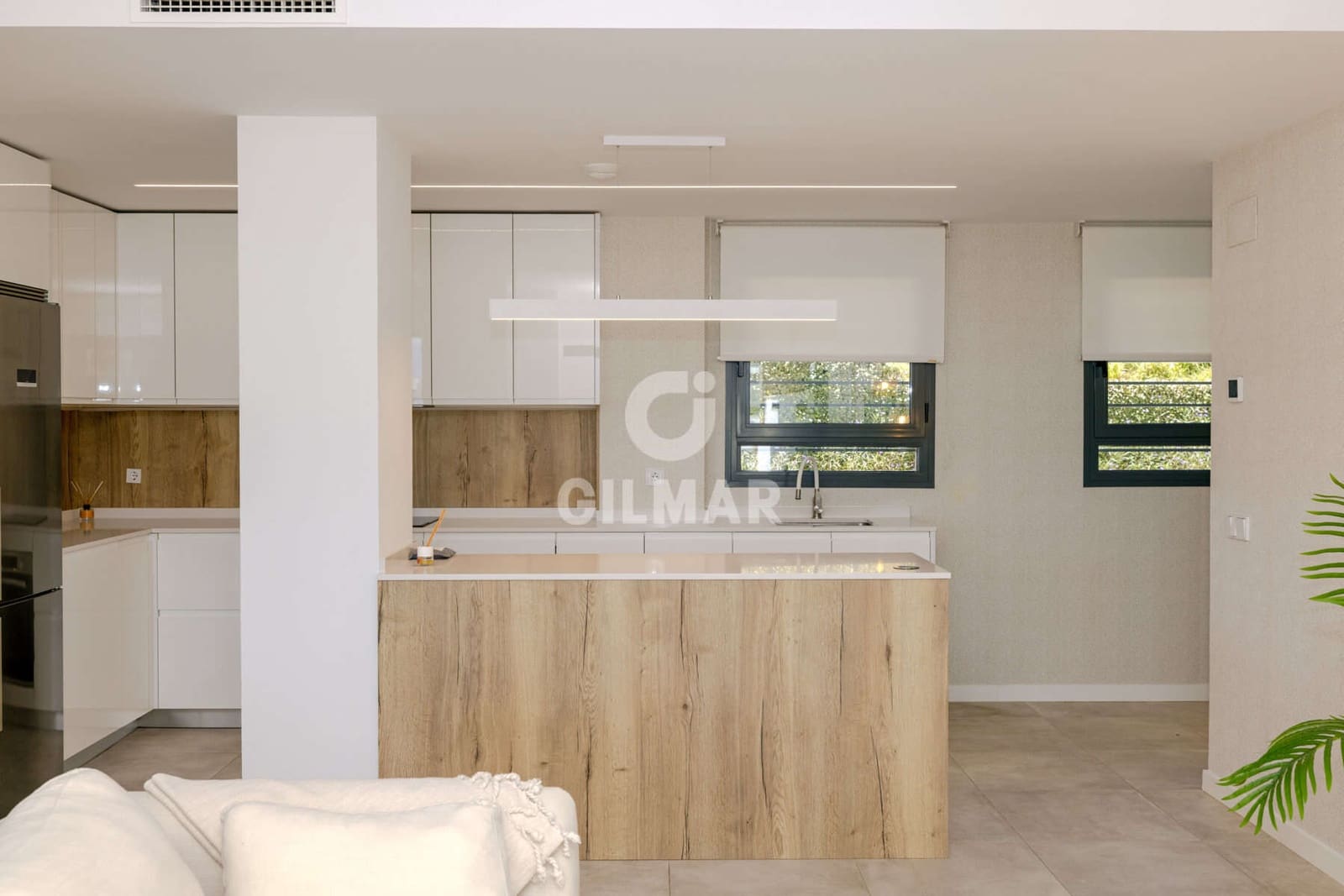 3 chambre Appartement à vendre à Estepona avec garage - 1 100 000 € (Ref: 9816281)