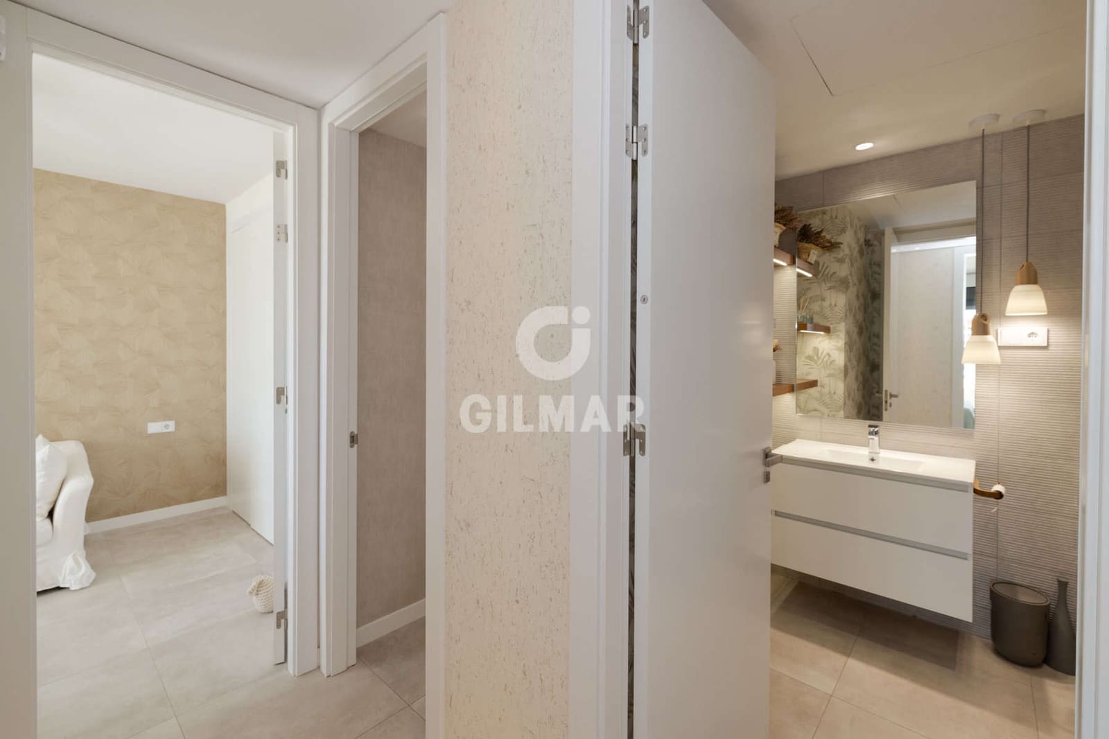 3 chambre Appartement à vendre à Estepona avec garage - 1 100 000 € (Ref: 9816281)