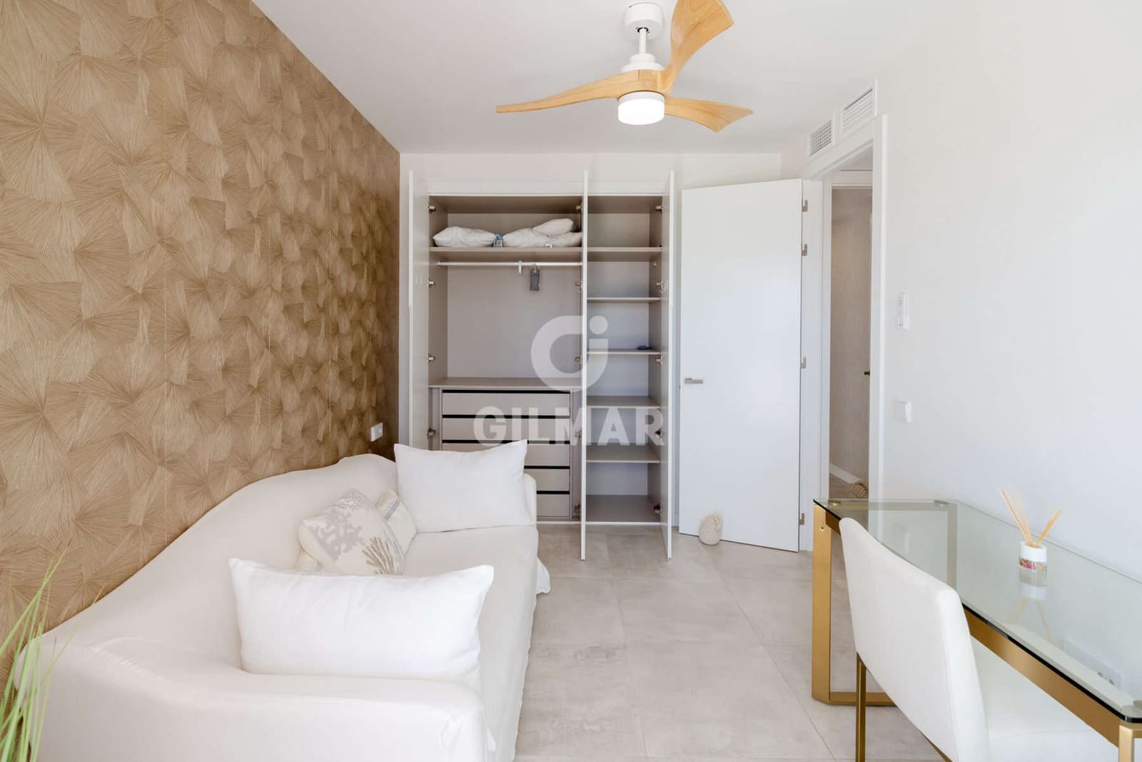 3 chambre Appartement à vendre à Estepona avec garage - 1 100 000 € (Ref: 9816281)