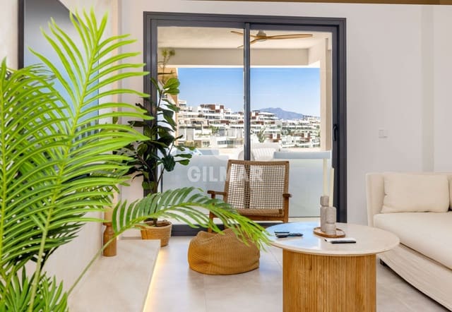 3 bedroom Flat for sale in Seghers, Estepona with garage - € 1,100,000 (Ref: 9816281)