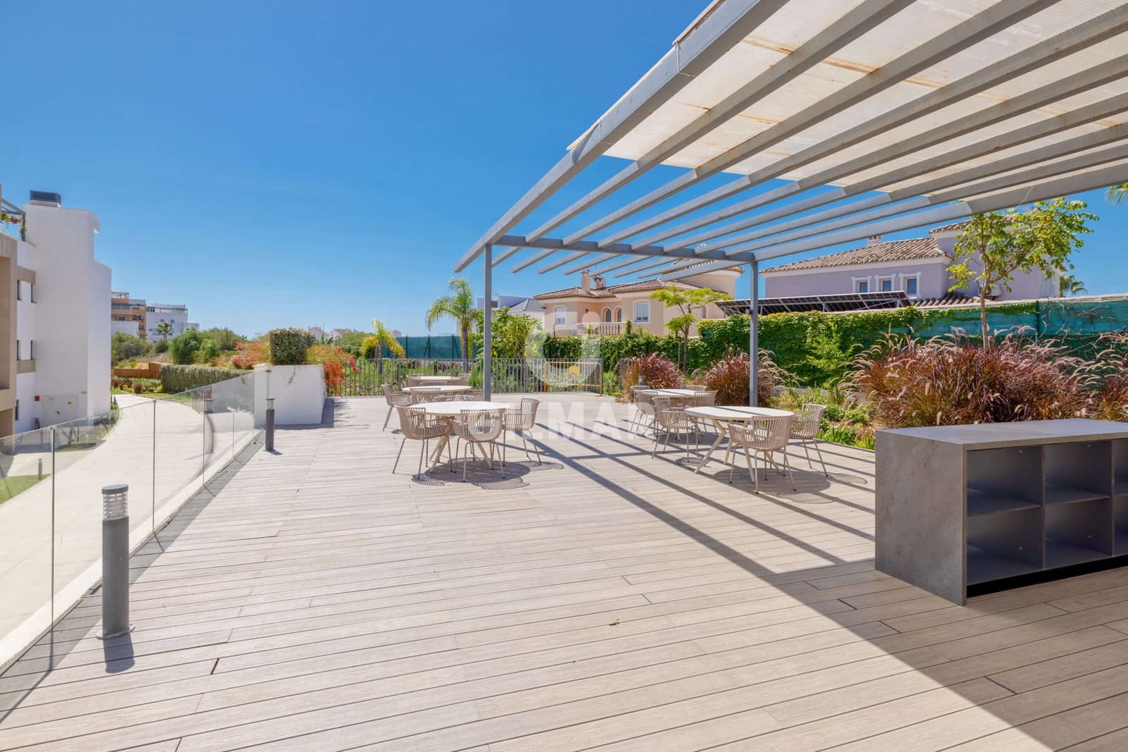 3 chambre Appartement à vendre à Estepona avec garage - 1 100 000 € (Ref: 9816281)