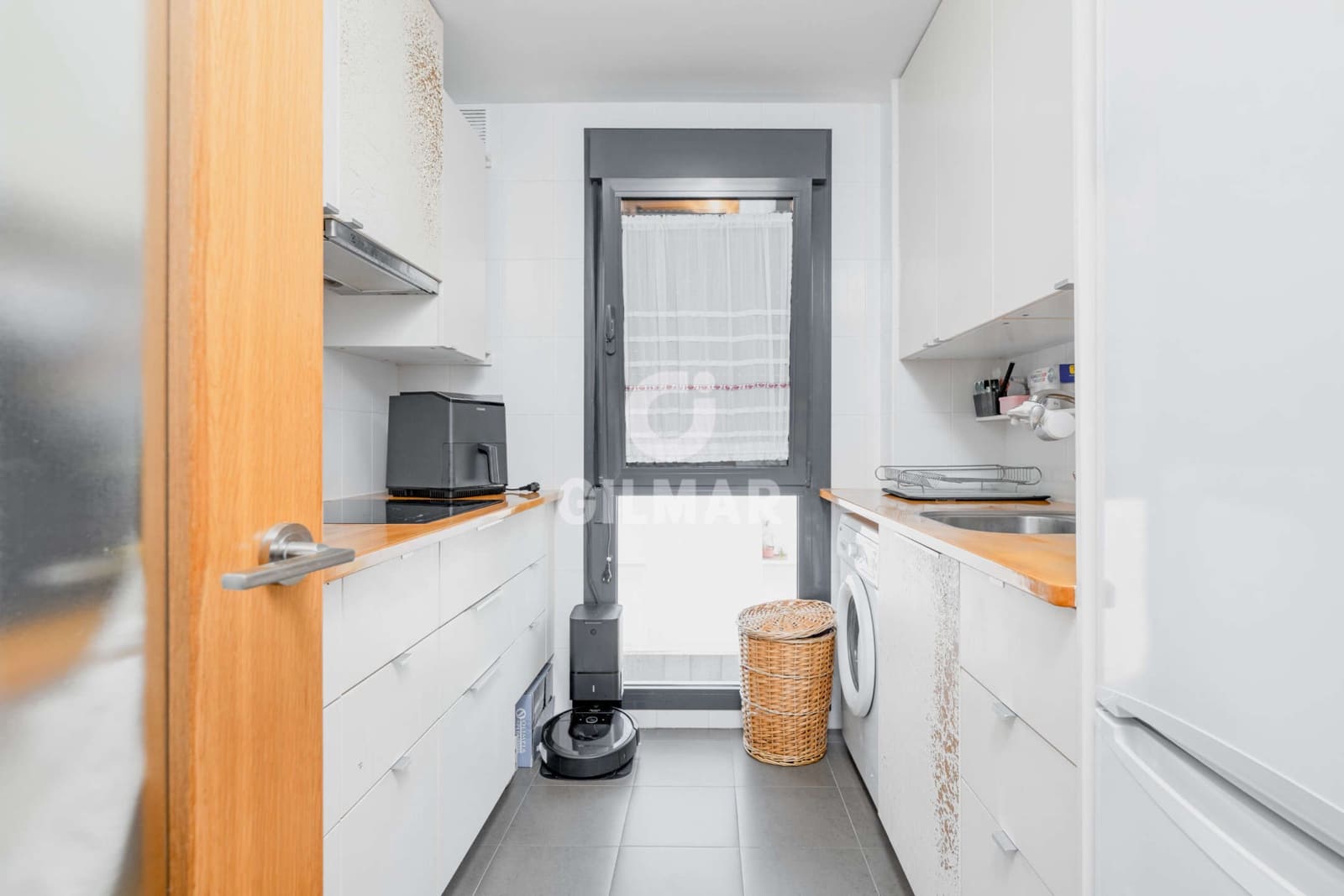 Piso de 1 habitación en Cádiz ciudad en venta con garaje - 280.000 € (Ref: 9816282)