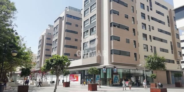 Piso de 1 habitación en Paseo Marítimo - San José - La Laguna, Cádiz ciudad en venta con garaje - 280.000 € (Ref: 9816282)