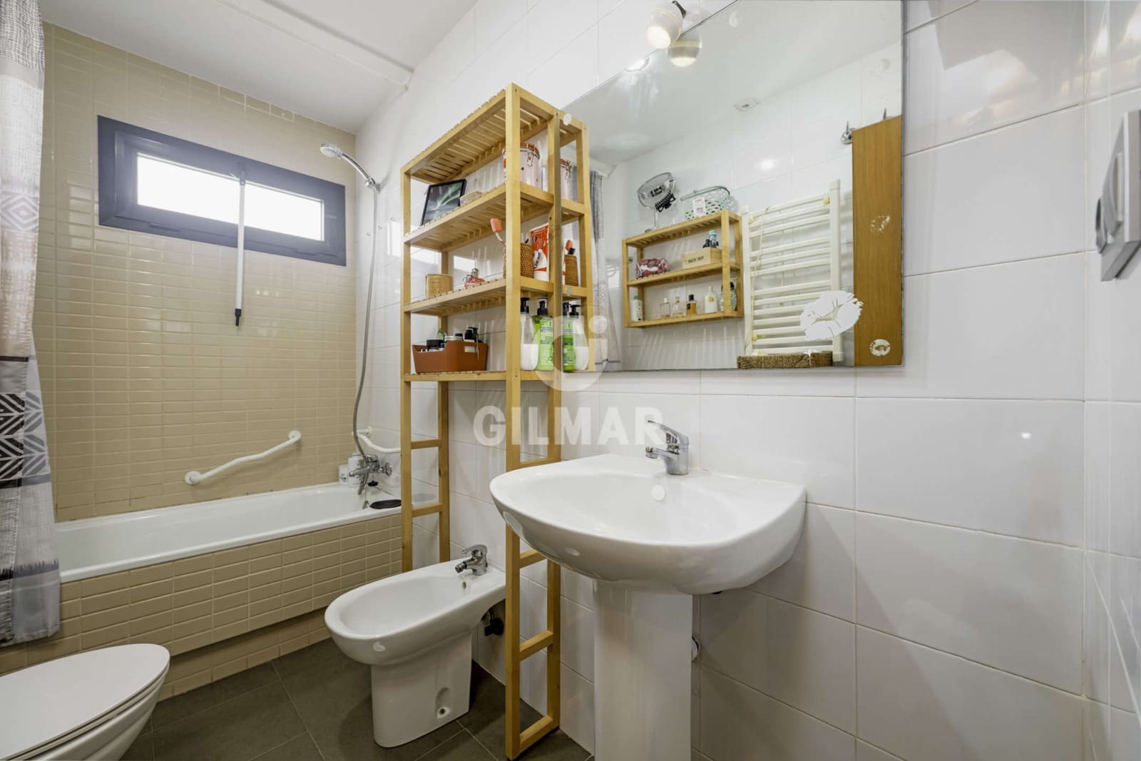 Piso de 1 habitación en Cádiz ciudad en venta con garaje - 280.000 € (Ref: 9816282)