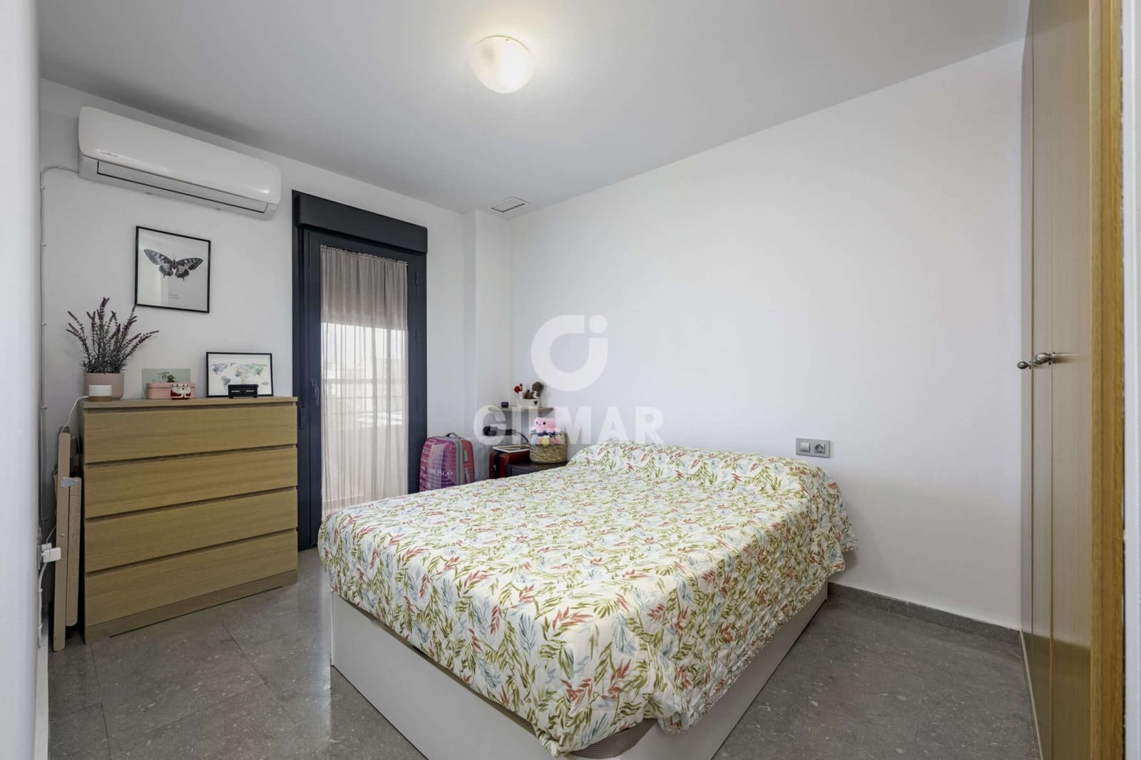 Piso de 1 habitación en Cádiz ciudad en venta con garaje - 280.000 € (Ref: 9816282)