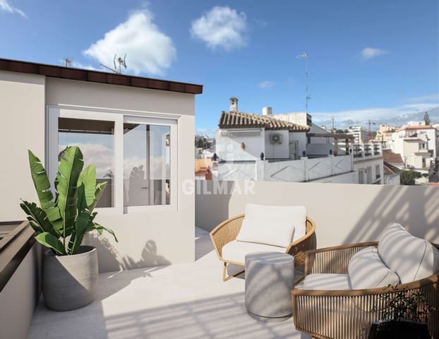 3 chambre Villa/Maison Mitoyenne à vendre à Zona Calvario, Estepona - 897 000 € (Ref: 9816528)